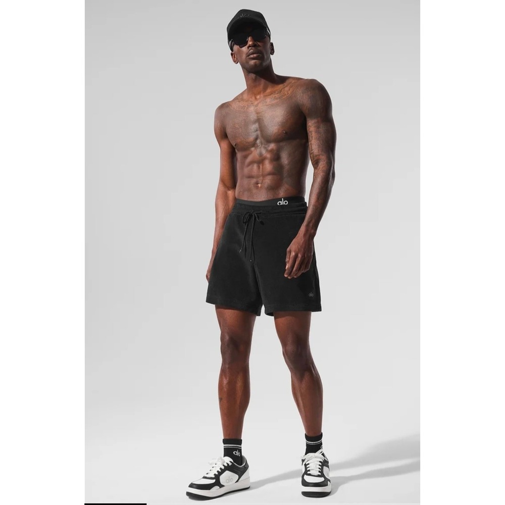 Alo Yoga Mens 7 Inch Coastal Terry Atheleisure Athletic Picle Ball Gorpcore